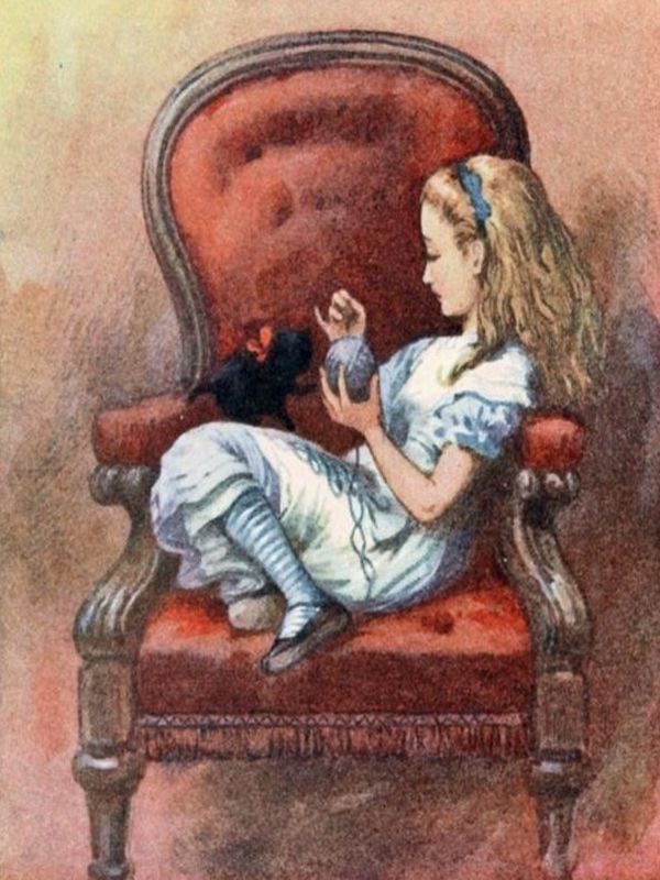 обложка книги Алиса в Зазеркалье (с Цветными Иллюстрациями)